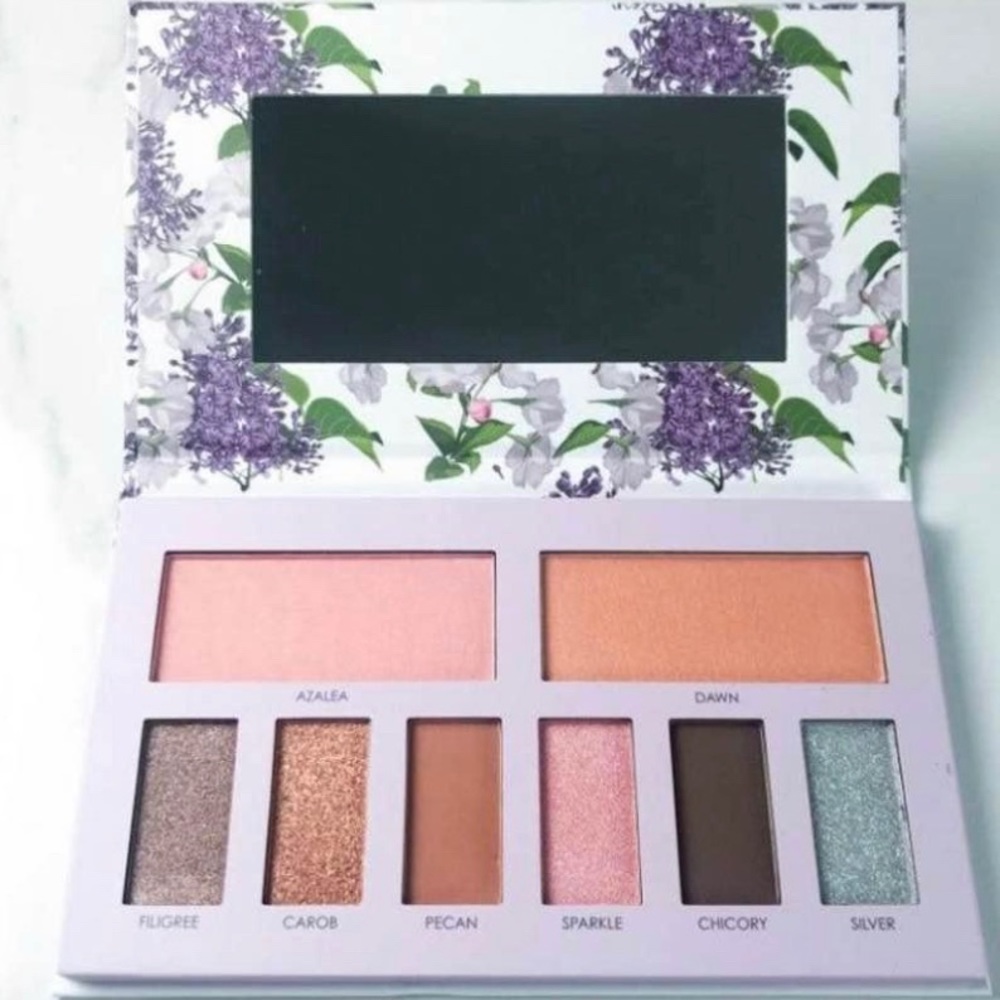 Seraphine Botanicals eyeshadow & blush palette